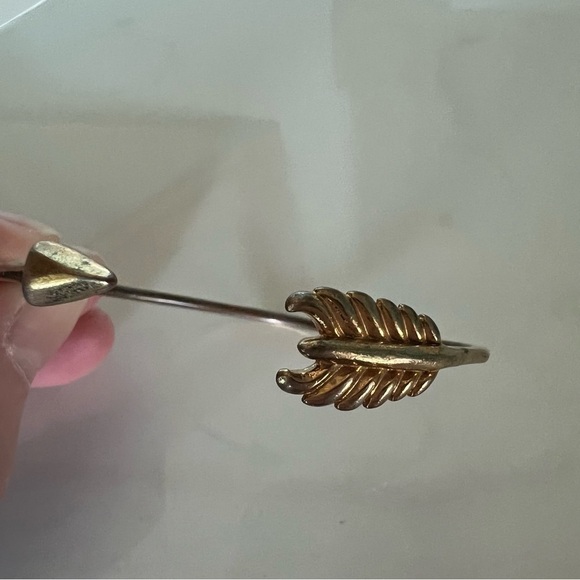 Stella & Dot Gilded Arrow Bracelet - Picture 7 of 8